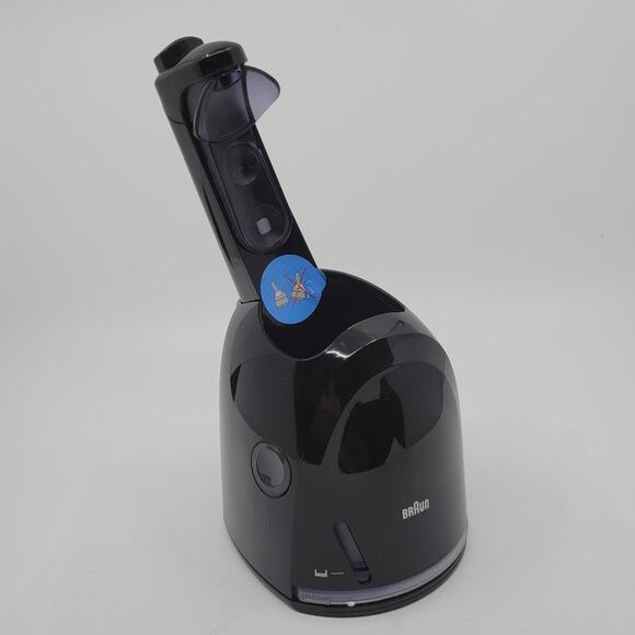 Braun Series 3 390cc-4 Cordless Rechargeable Mens Self-Cleaning Electric Shaver - Picture 2 of 15